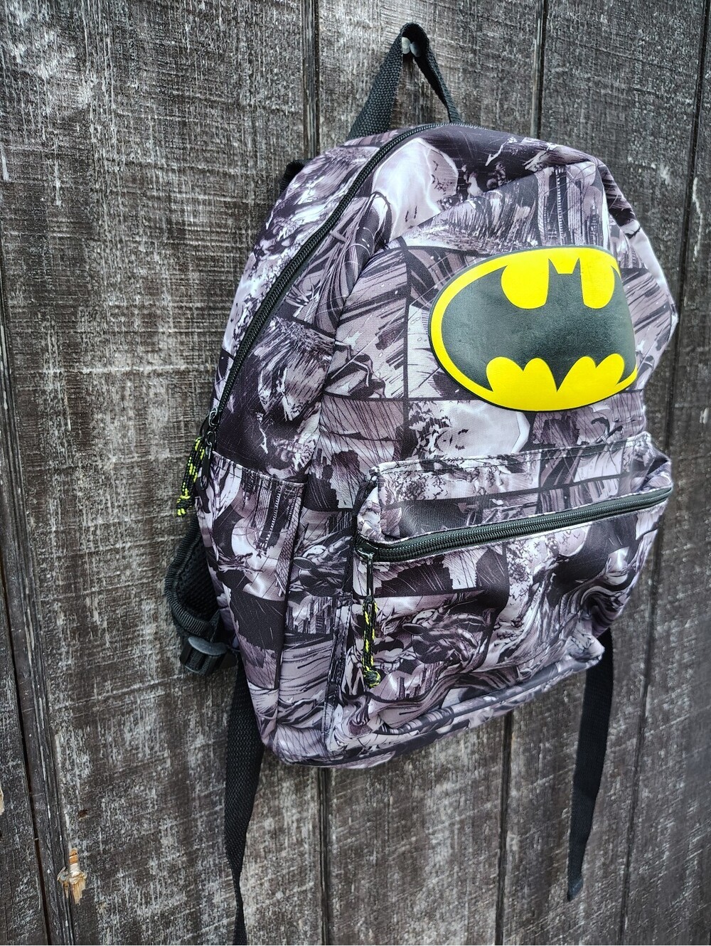 Batman Backpack - Picture 4 of 14